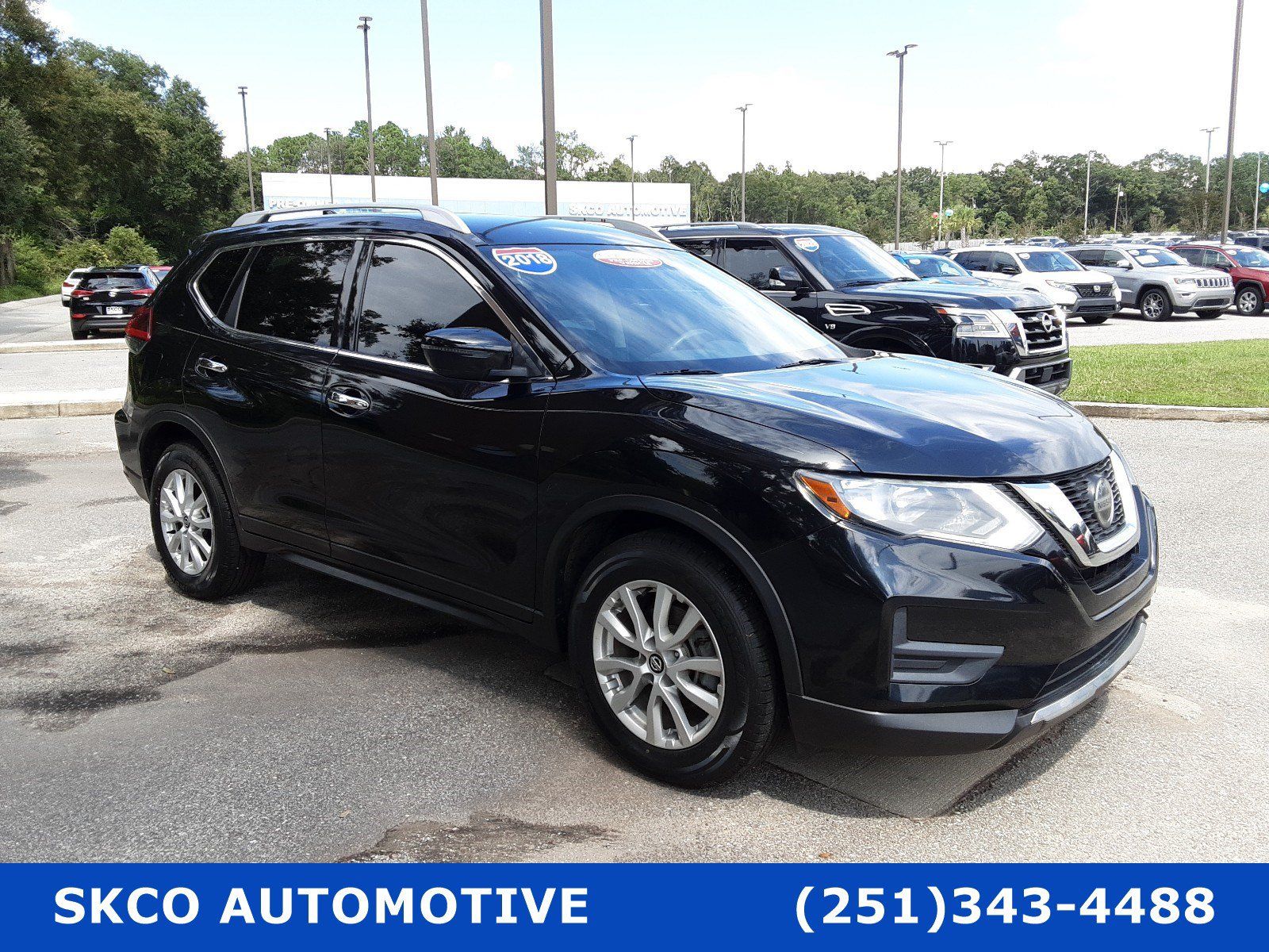 Used 2018 Nissan Rogue SV FWD image 7