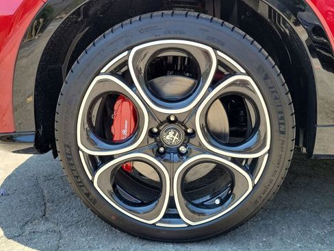 New 2024 Alfa Romeo Tonale Speciale image 3