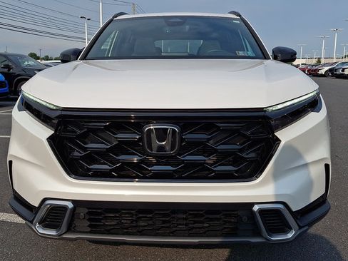 Used 2026 Honda CR-V Sport Touring image 3