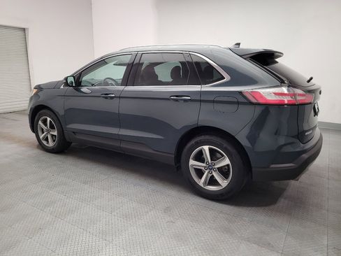 Used 2019 Ford Edge SEL FWD image 3