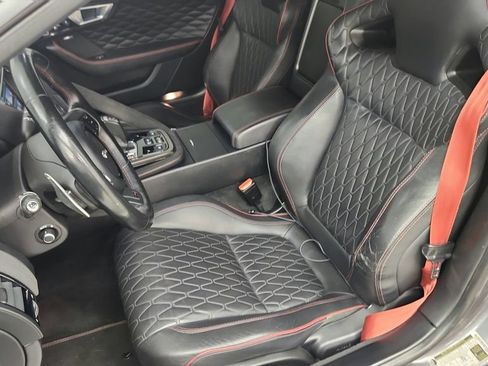 Used 2017 Jaguar F-TYPE SVR AWD/4WD image 15