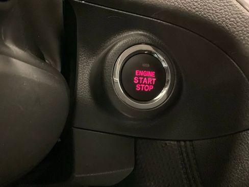 Used 2023 Subaru Forester Premium AWD/4WD image 25