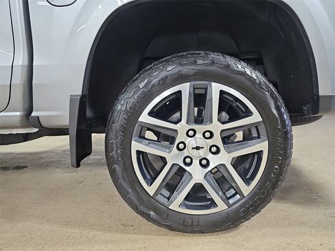 Certified 2023 Chevrolet Colorado Z71 w/ Z71 Convenience Package 2 image 36