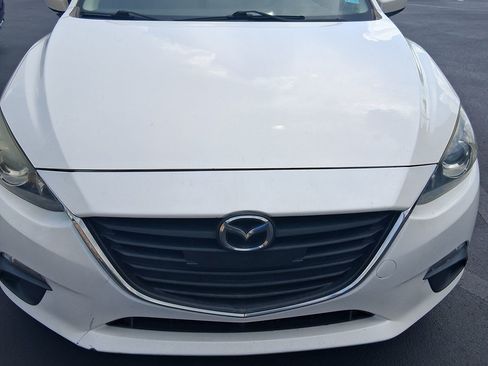 Used 2016 MAZDA MAZDA3 i Sport w/ Preferred Equipment Package FWD image 2
