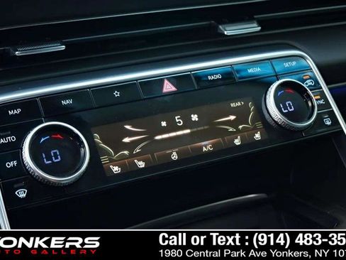 Used 2024 Genesis GV80 3.5T image 71