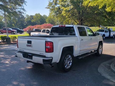 Used 2015 GMC Sierra 1500 Denali w/ Driver Alert Package AWD/4WD image 5