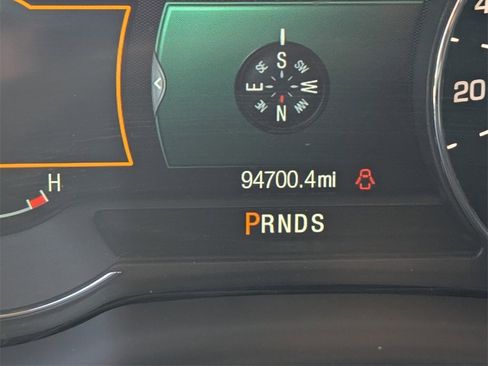 Used 2015 Lincoln MKC FWD image 23