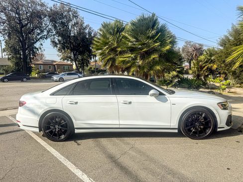 Used 2022 Audi A8 L 3.0T image 14