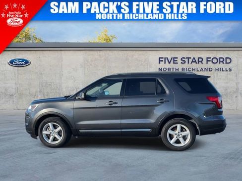 Used 2019 Ford Explorer XLT w/ Equipment Group 201A image 6