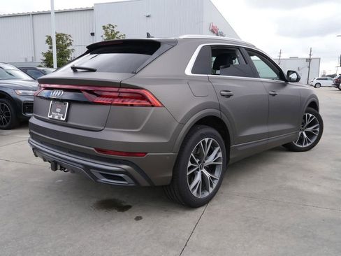 Used 2023 Audi Q8 Premium Plus image 5