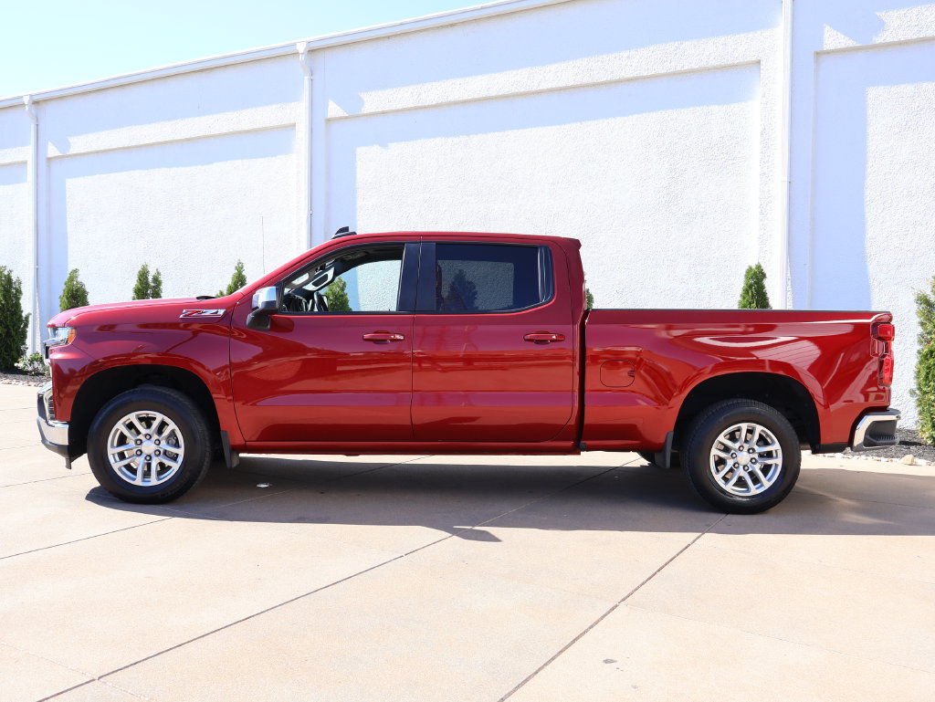Certified 2019 Chevrolet Silverado 1500 LT w/ All-Star Edition AWD/4WD image 3