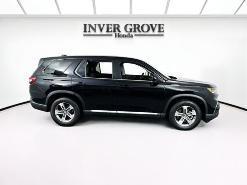 Certified 2024 Honda Pilot EX-L image 4