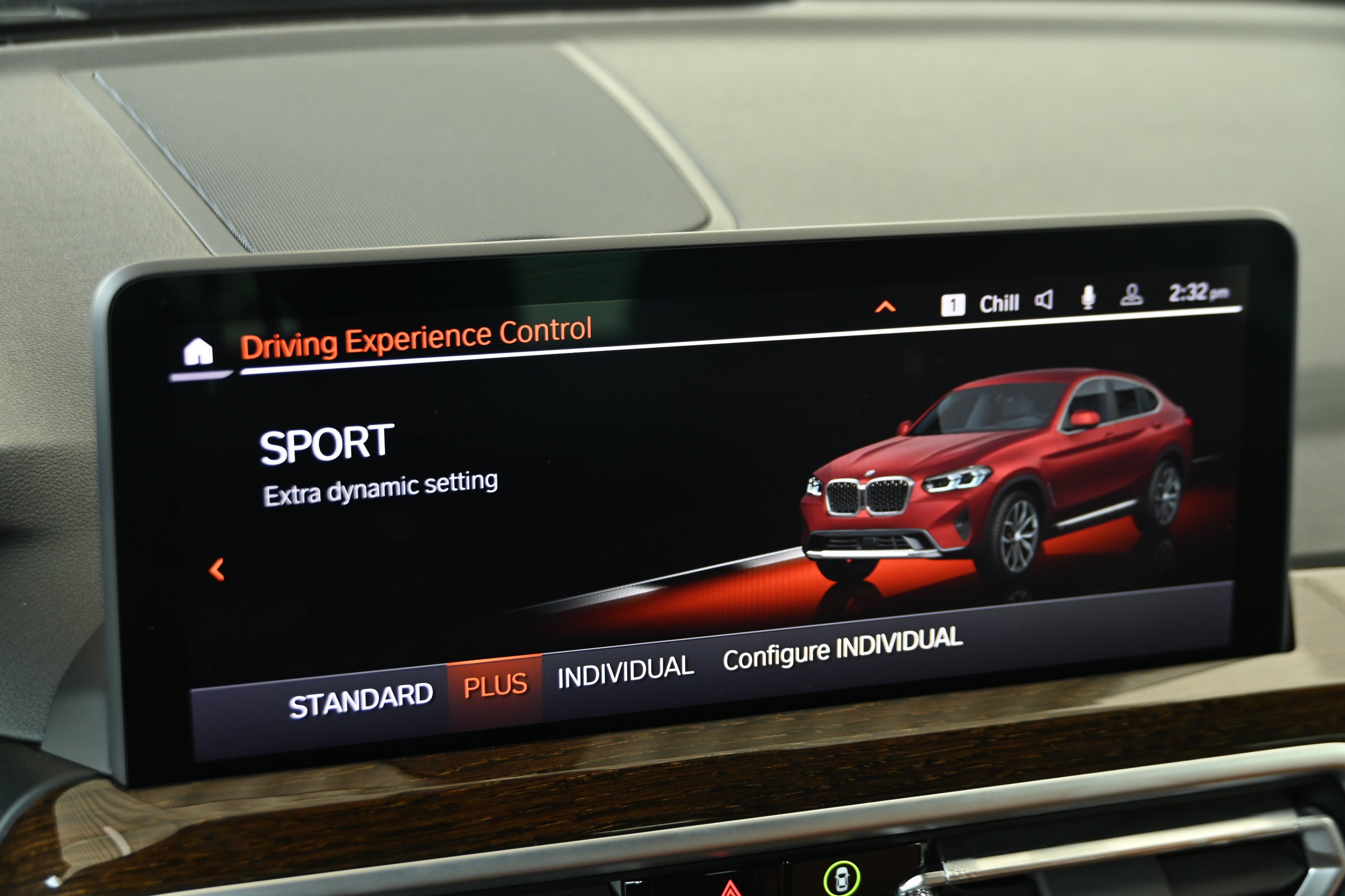 Certified 2025 BMW X4 xDrive30i AWD/4WD image 33