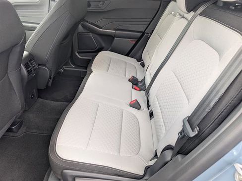 Used 2024 Ford Escape Active image 10
