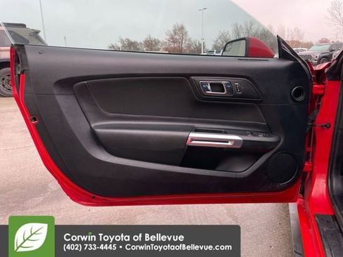 Used 2015 Ford Mustang GT image 24