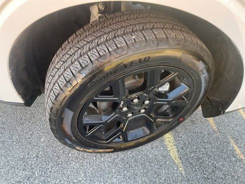 New 2026 Ford Maverick XLT w/ Equipment Group 301A image 16