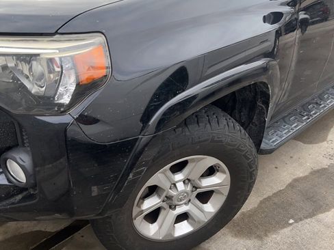 Used 2015 Toyota 4Runner Limited image 4