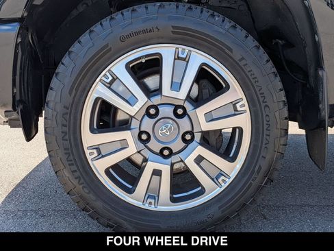 Used 2018 Toyota Tundra Platinum AWD/4WD image 17