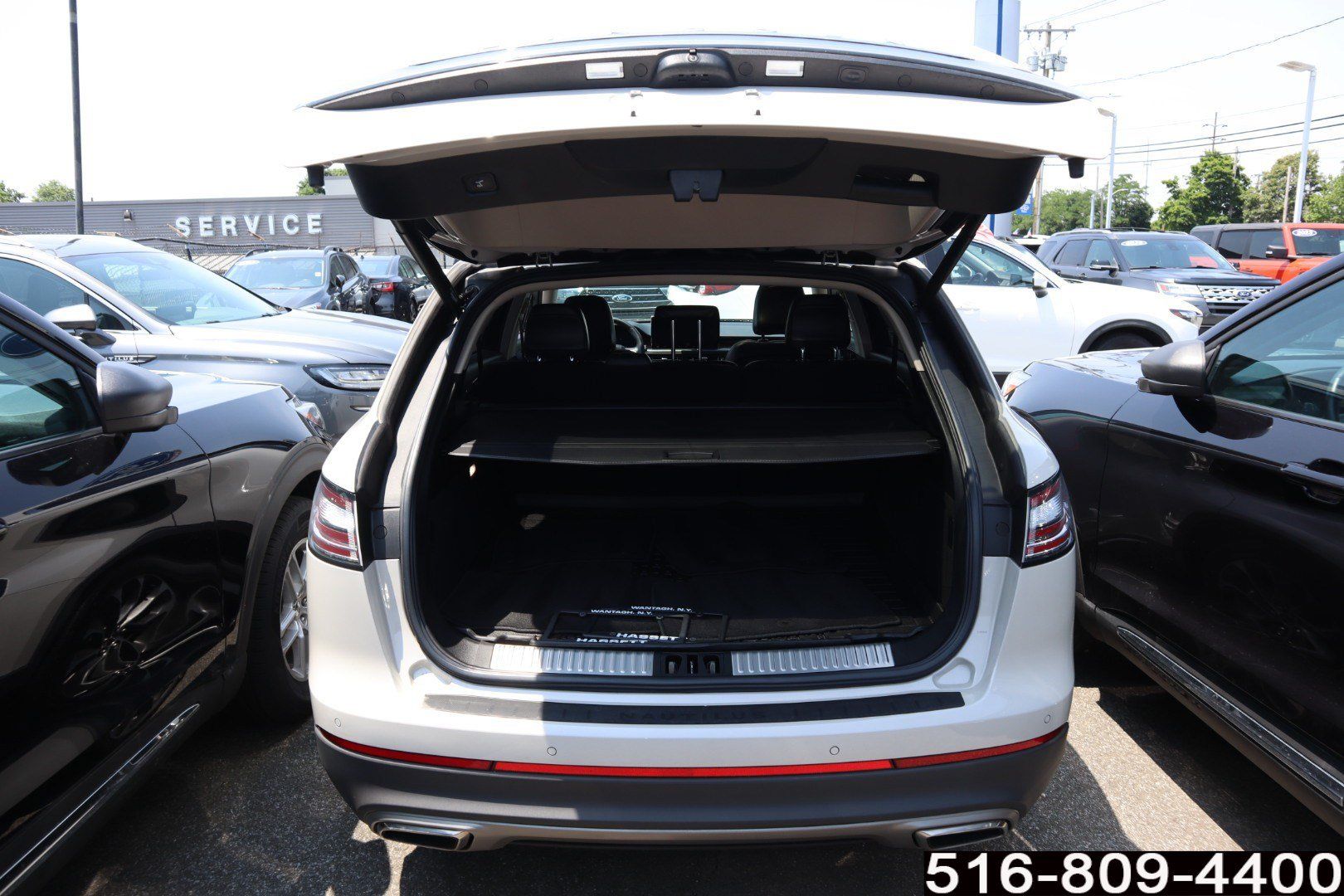 Used 2022 Lincoln Nautilus Reserve AWD/4WD image 18