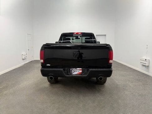 Used 2014 RAM 1500 Express image 9