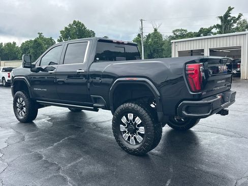 Used 2025 GMC Sierra 2500 Denali w/ Denali Reserve Package AWD/4WD image 8