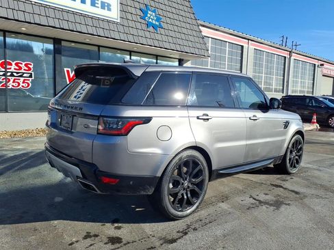Used 2020 Land Rover Range Rover Sport HSE image 2