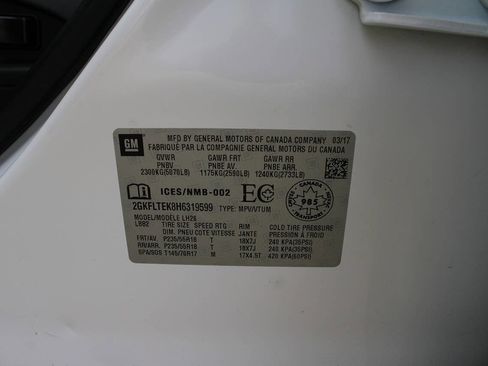 Used 2017 GMC Terrain SLE image 11