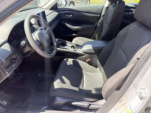 Used 2023 Honda Accord LX image 14