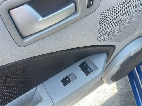 Used 2009 Ford Mustang GT RWD image 14