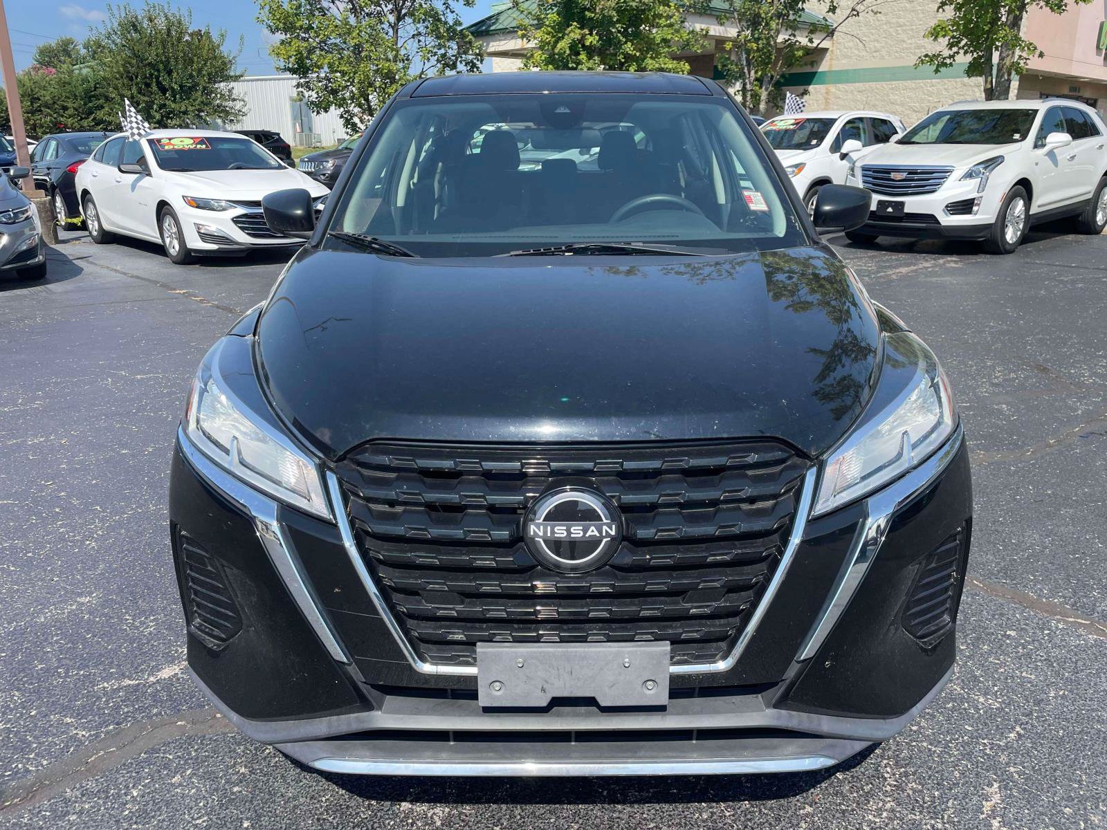Used 2024 Nissan Kicks S FWD image 2