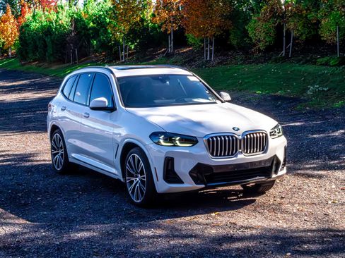 Used 2022 BMW X3 sDrive30i w/ M Sport Package 2 image 13