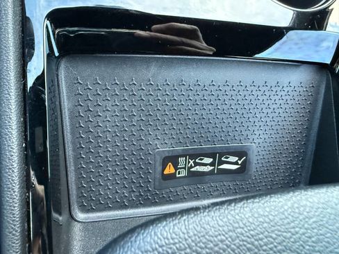 Used 2024 Chevrolet Blazer EV LT image 39