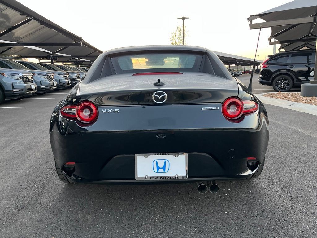 Used 2026 MAZDA MX-5 Miata RF Grand Touring RWD image 5