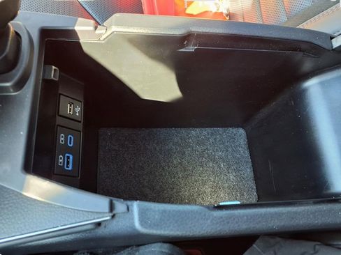 Used 2021 Toyota Avalon XSE FWD image 14