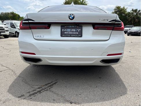 Used 2021 BMW 740i RWD image 18