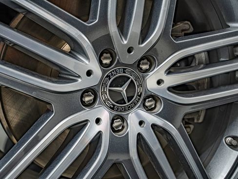 Certified 2024 Mercedes-Benz GLS 450 4MATIC image 11