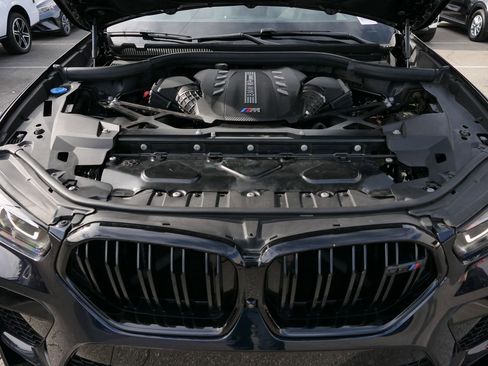 Used 2022 BMW X6 M w/ Competition Package image 31