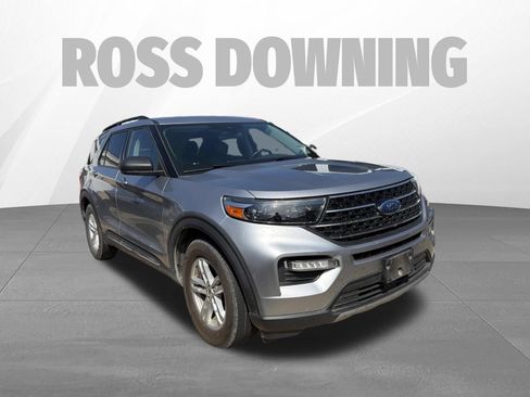 Used 2020 Ford Explorer XLT w/ Equipment Group 202A RWD image 3