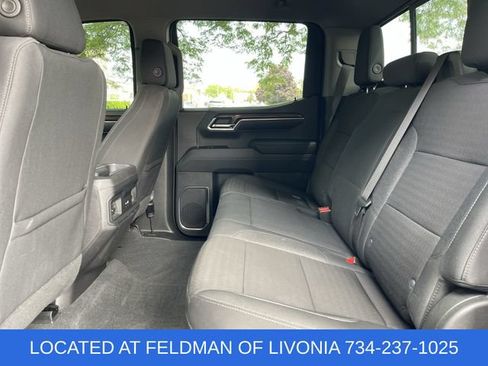Used 2023 Chevrolet Silverado 1500 LT Trail Boss w/ Convenience Package II AWD/4WD image 25