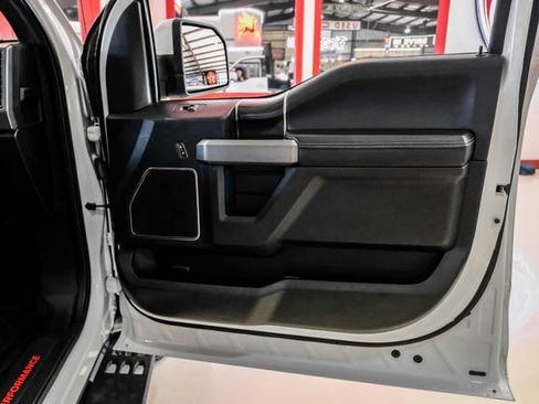 Used 2019 Ford F150 Raptor w/ Equipment Group 802A Luxury AWD/4WD image 41