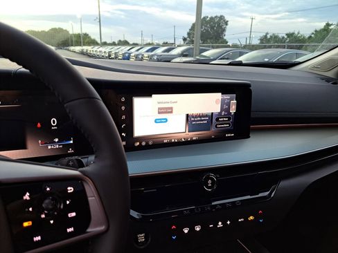 New 2026 Nissan Murano SL w/ Comfort Package image 9