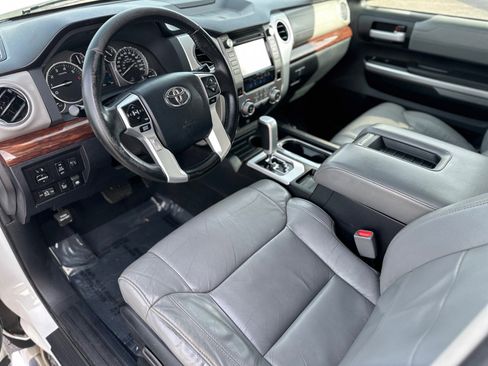 Used 2017 Toyota Tundra Limited w/ Limited Premium Package image 16