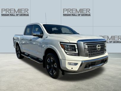 Certified 2021 Nissan Titan Platinum Reserve w/ Moonroof Package