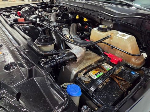 Used 2017 Ford F250 Lariat w/ Lariat Value Package image 96