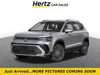 Used 2026 Volkswagen Taos SE AWD/4WD video 1