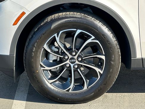 New 2026 Lincoln Nautilus Premier image 25