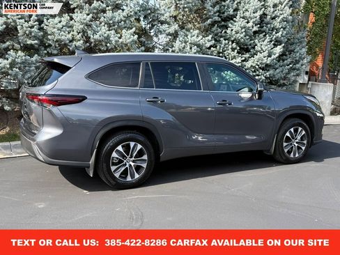 Used 2025 Toyota Highlander XLE image 10