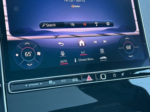 Used 2022 Mercedes-Benz EQS 450+ Sedan w/ AMG Line Exterior image 19