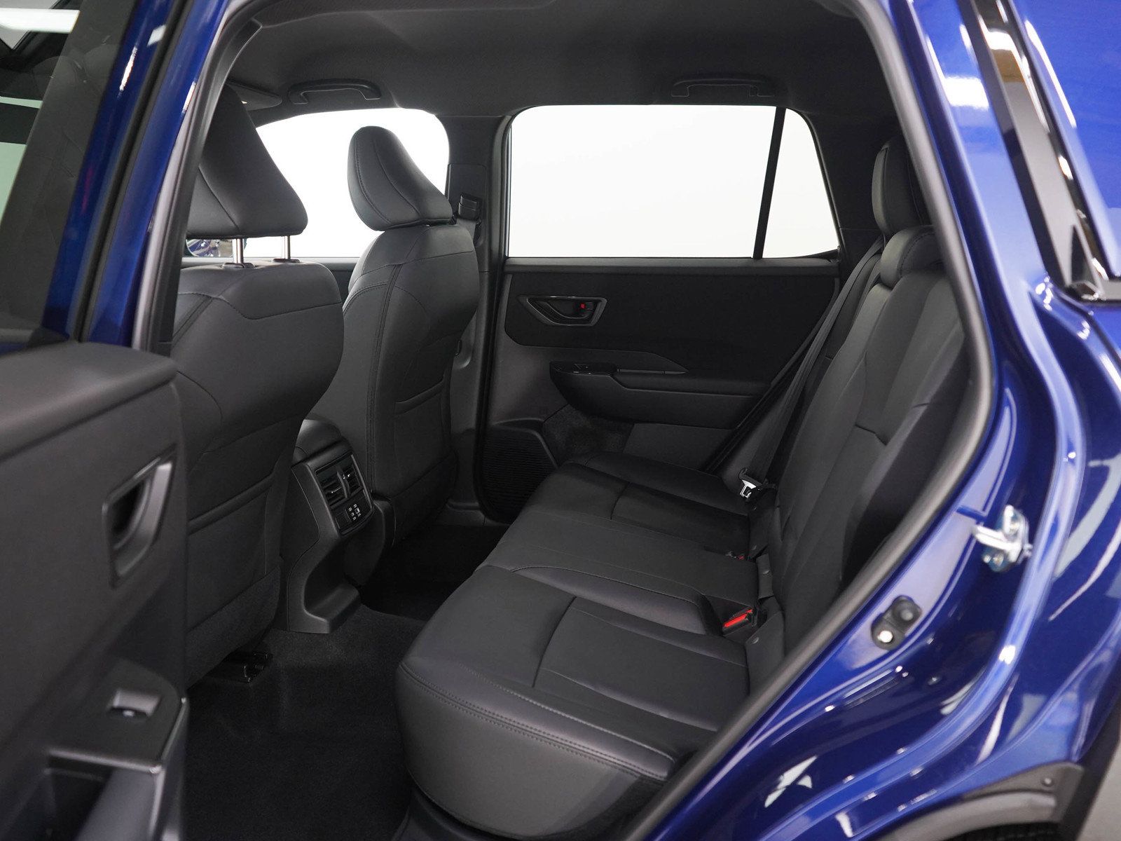 Used 2026 Subaru Outback Premium AWD/4WD image 18
