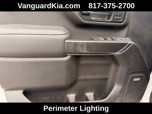 Used 2023 GMC Sierra 2500 AT4 w/ AT4 Premium Plus Package image 17